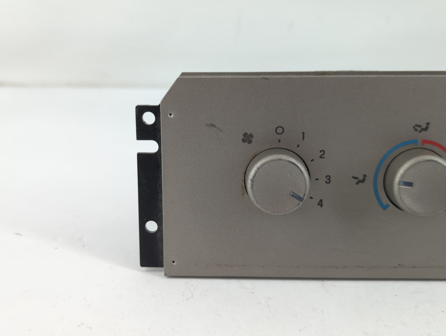 2010 Lincoln Navigator Climate Control Module Temperature AC/Heater Replacement P/N:8L74-19980-AB Fits OEM Used Auto Parts -