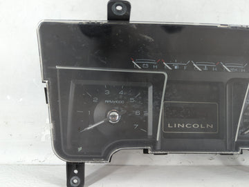 2010 Lincoln Navigator Instrument Cluster Speedometer Gauges P/N:R79DH 7L1T-10849 Fits OEM Used Auto Parts