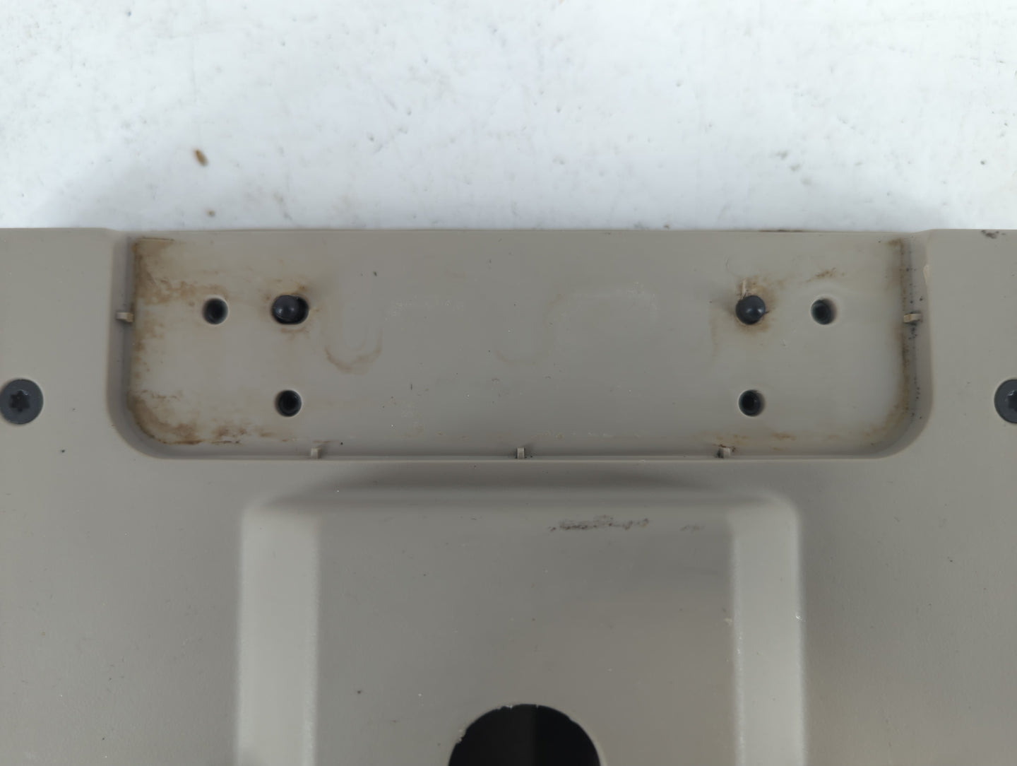 2009-2010 Lincoln Navigator Center Console Armrest Cover Lid Fits Fits 2009 2010 OEM Used Auto Parts - Oemusedautoparts1.com