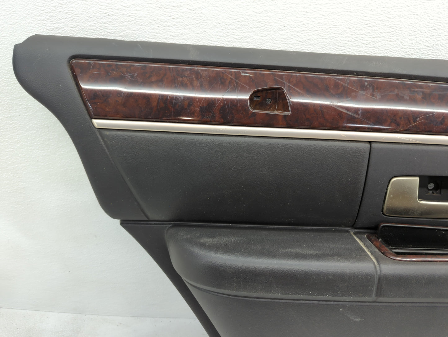 2010 Lincoln Town Car Rear Left Driver Interior Door Panel Trim Black - Oemusedautoparts1.com
