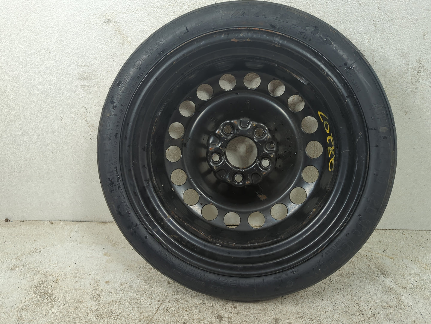 2010 Malibu Malibu Spare Donut Tire Wheel Rim Oem 5036555 - Oemusedautoparts1.com