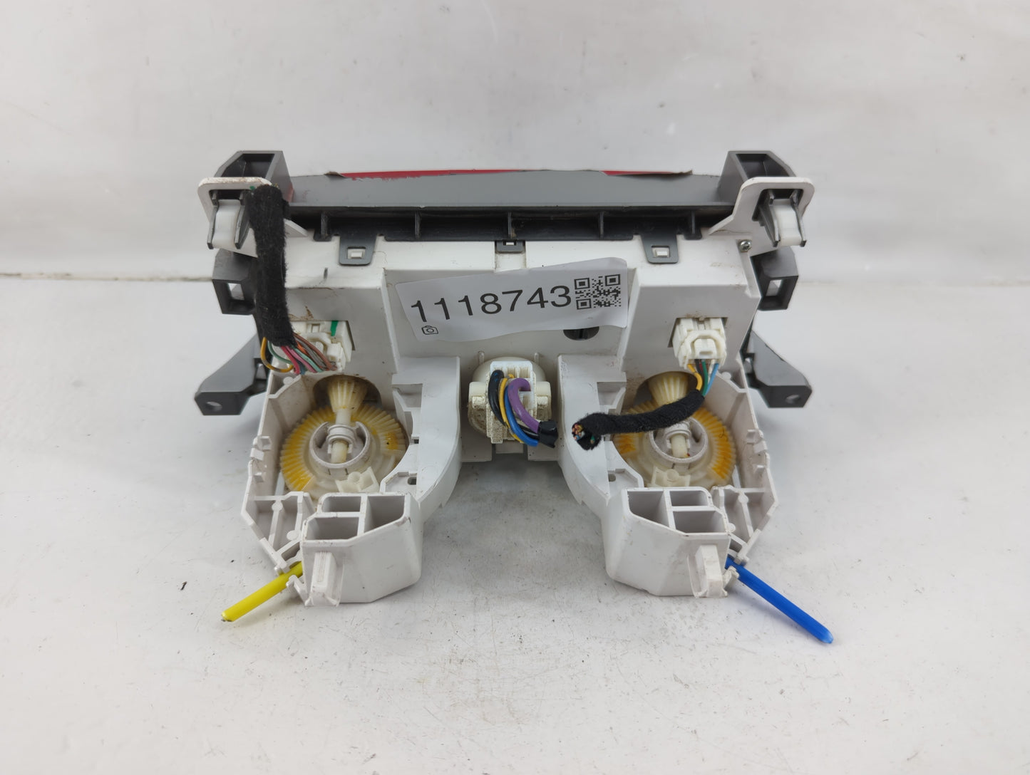 2010-2011 Mazda 3 Climate Control Module Temperature AC/Heater Replacement P/N:BBM4 9124 Fits Fits 2010 2011 OEM Used Auto P