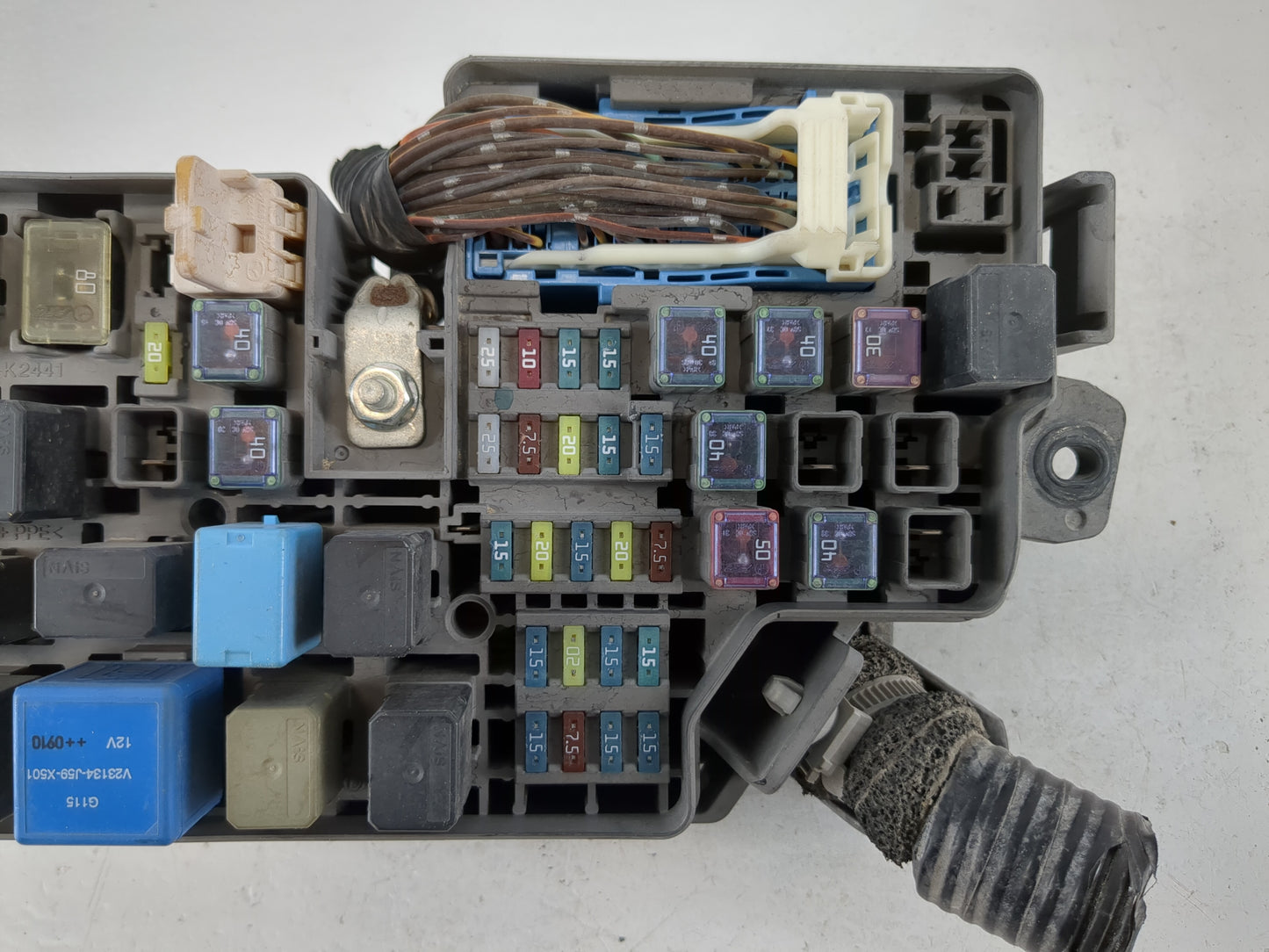 2010 Mazda 3 Fusebox Fuse Box Panel Relay Module P/N:>PA66+PRE< K2441 Fits OEM Used Auto Parts - Oemusedautoparts1.com