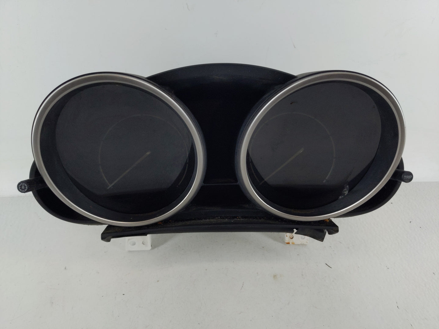 2010-2011 Mazda 3 Instrument Cluster Speedometer Gauges Fits Fits 2010 2011 OEM Used Auto Parts - Oemusedautoparts1.com