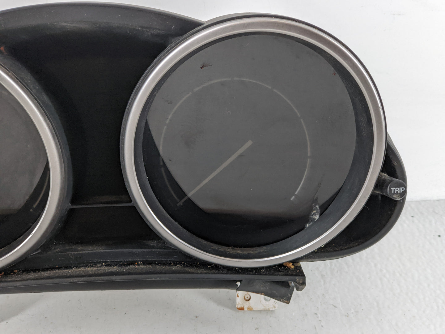 2010-2011 Mazda 3 Instrument Cluster Speedometer Gauges Fits Fits 2010 2011 OEM Used Auto Parts - Oemusedautoparts1.com