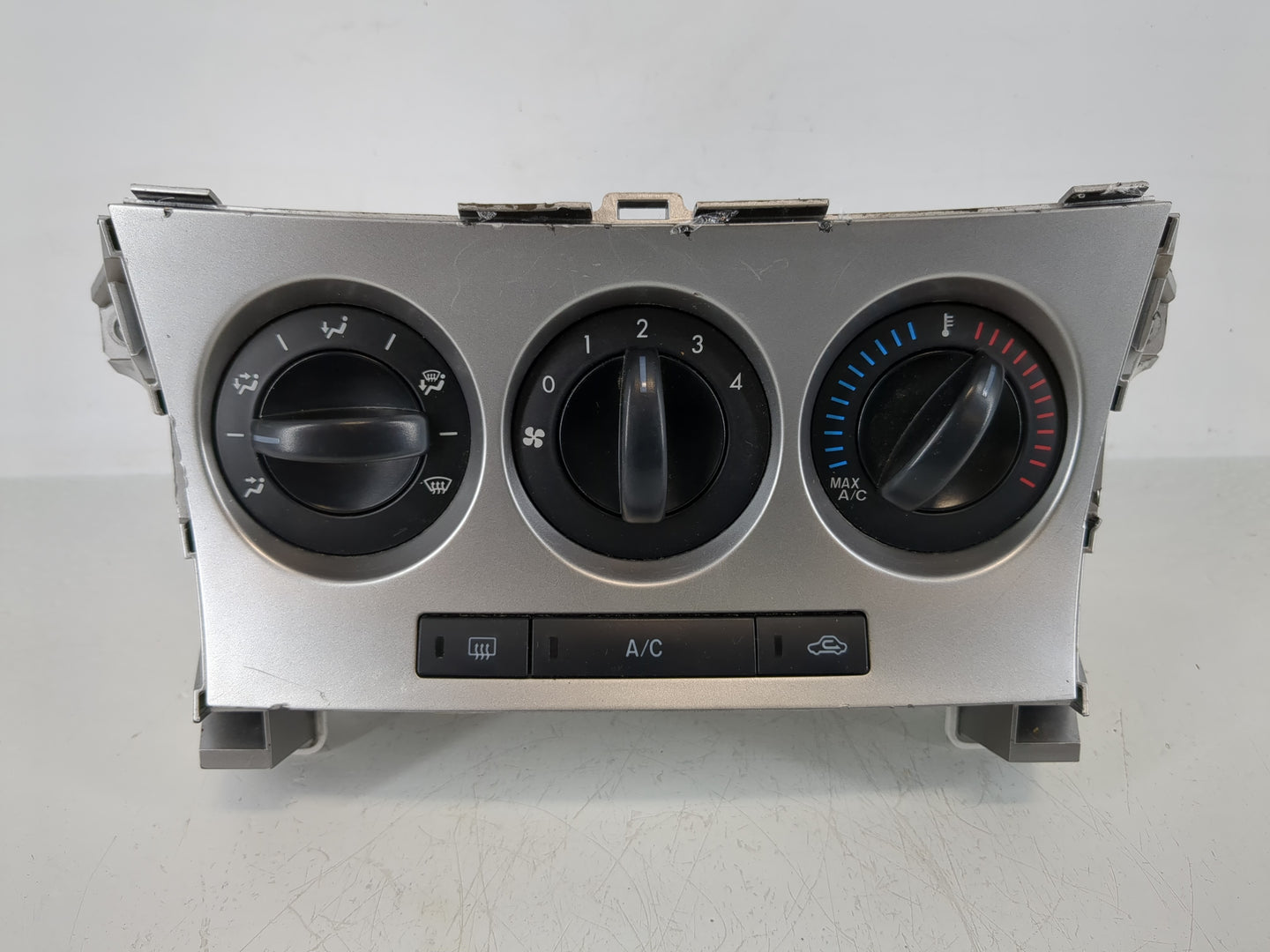 2010-2011 Mazda 3 Climate Control Module Temperature AC/Heater Replacement P/N:BBM4 9K10 Fits Fits 2010 2011 OEM Used Auto P