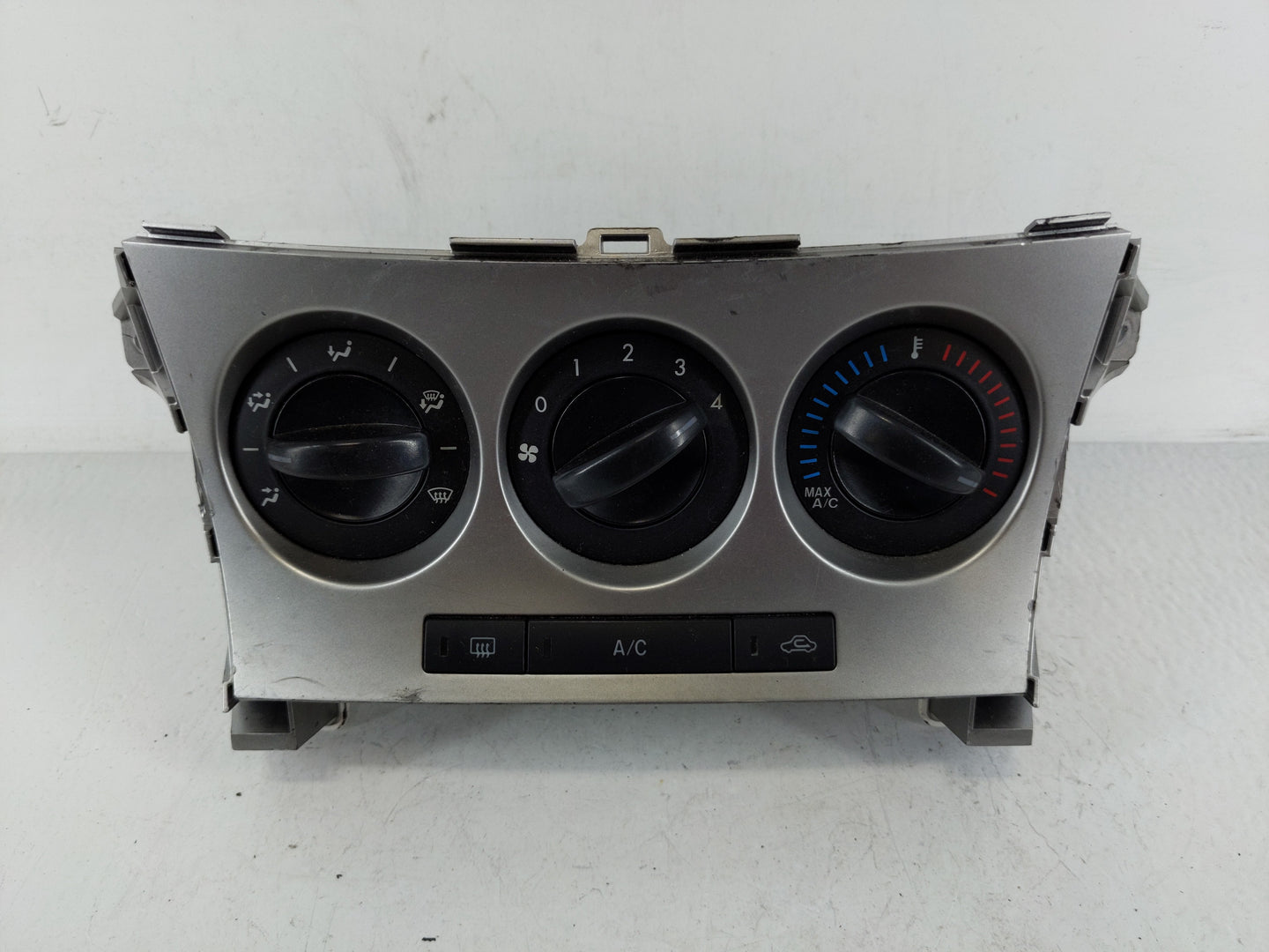 2010-2011 Mazda 3 Climate Control Module Temperature AC/Heater Replacement Fits Fits 2010 2011 OEM Used Auto Parts - Oemused