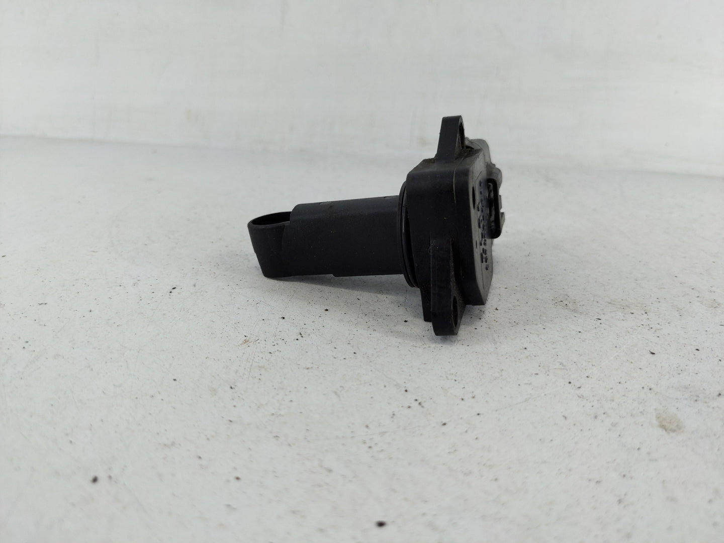 2004-2013 Mazda 3 Mass Air Flow Meter Maf - Oemusedautoparts1.com