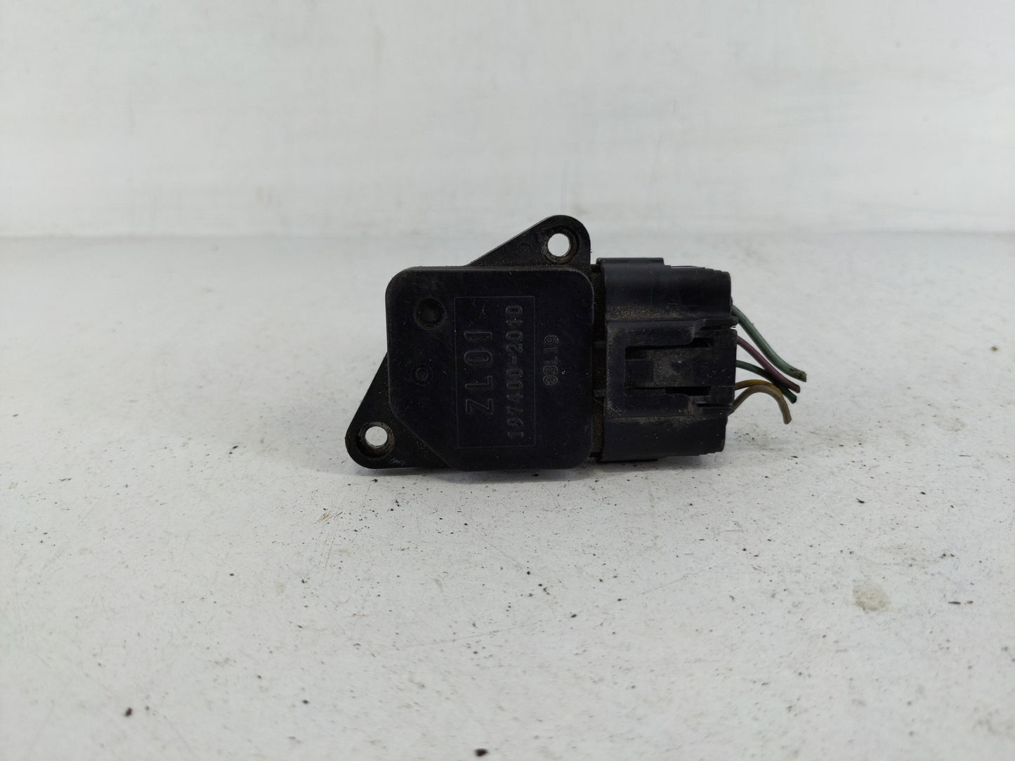 2004-2013 Mazda 3 Mass Air Flow Meter Maf - Oemusedautoparts1.com