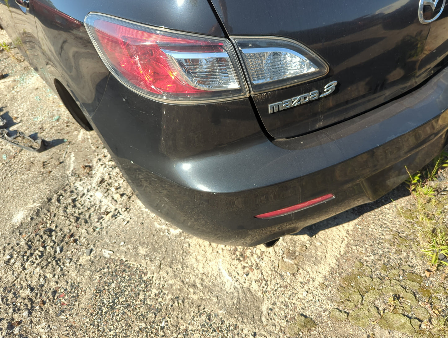2010-2013 Mazda 3 Rear Bumper Assembly Oem - Oemusedautoparts1.com