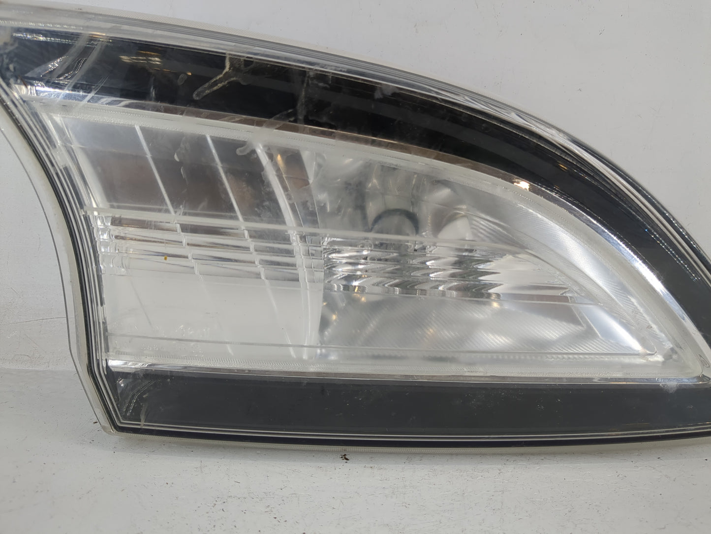 2010-2013 Mazda 3 Driver Left Oem Head Light Headlight Lamp - Oemusedautoparts1.com