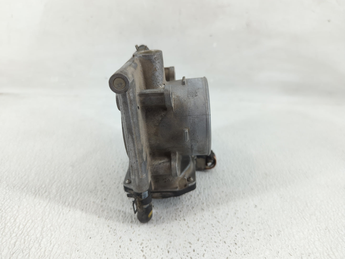 2010-2013 Mazda 3 Throttle Body P/N:9B4G-9F991-A Fits Fits 2009 2010 2011 2012 2013 2014 2015 2016 2017 OEM Used Auto Parts 