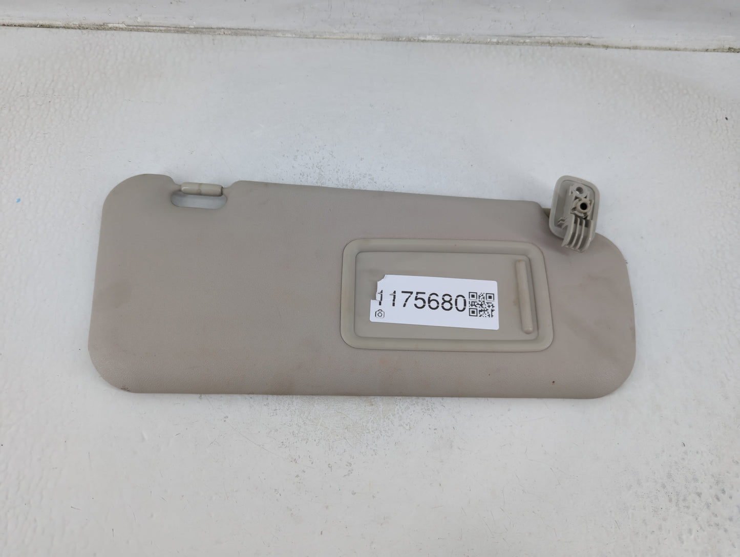 2010-2013 Mazda 3 Sun Visor Shade Replacement Passenger Right Mirror Fits Fits 2010 2011 2012 2013 OEM Used Auto Parts - Oem
