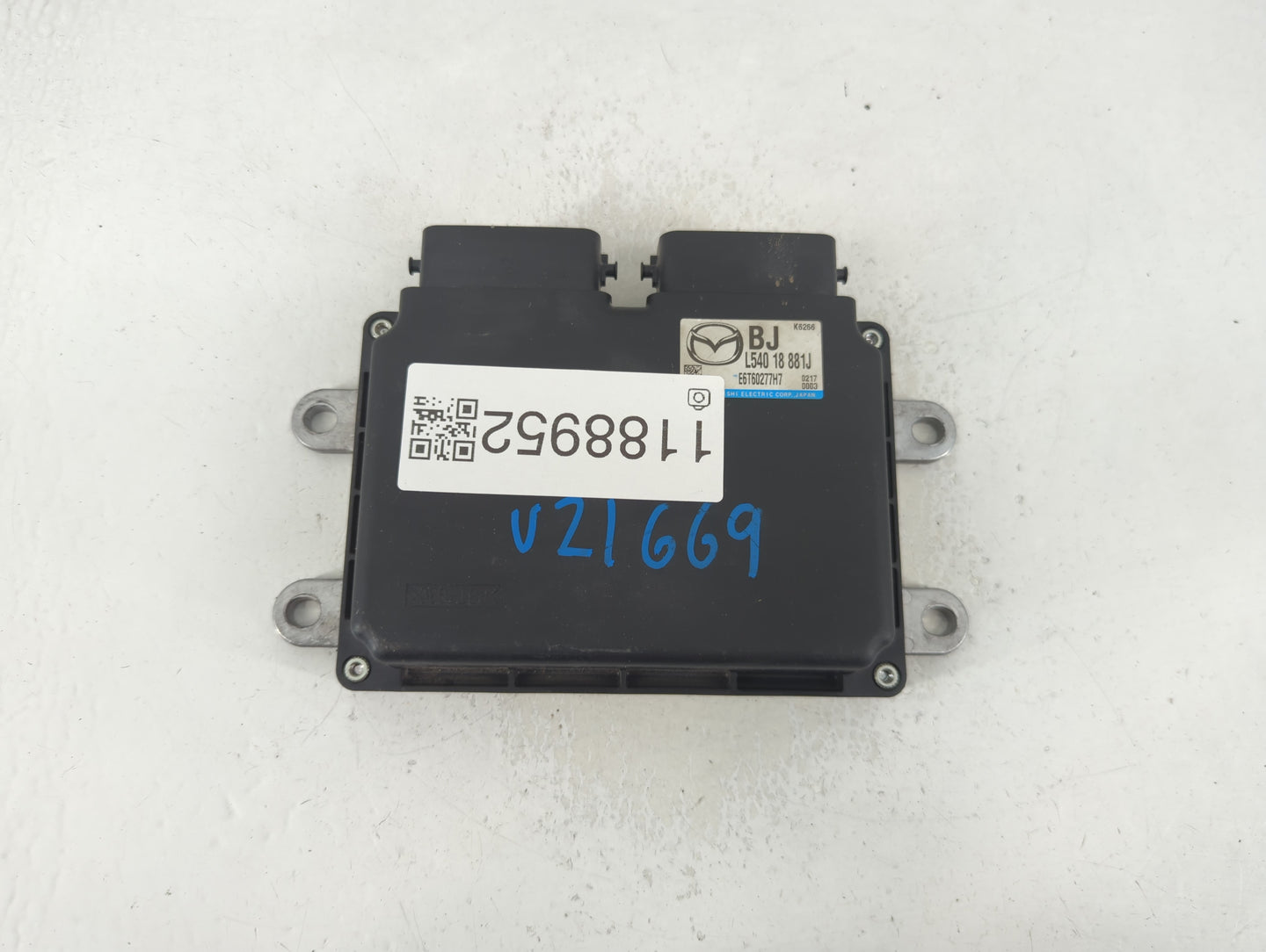 2010 Mazda 3 PCM Engine Control Computer ECU ECM PCU OEM P/N:L540 18 881J Fits OEM Used Auto Parts - Oemusedautoparts1.com