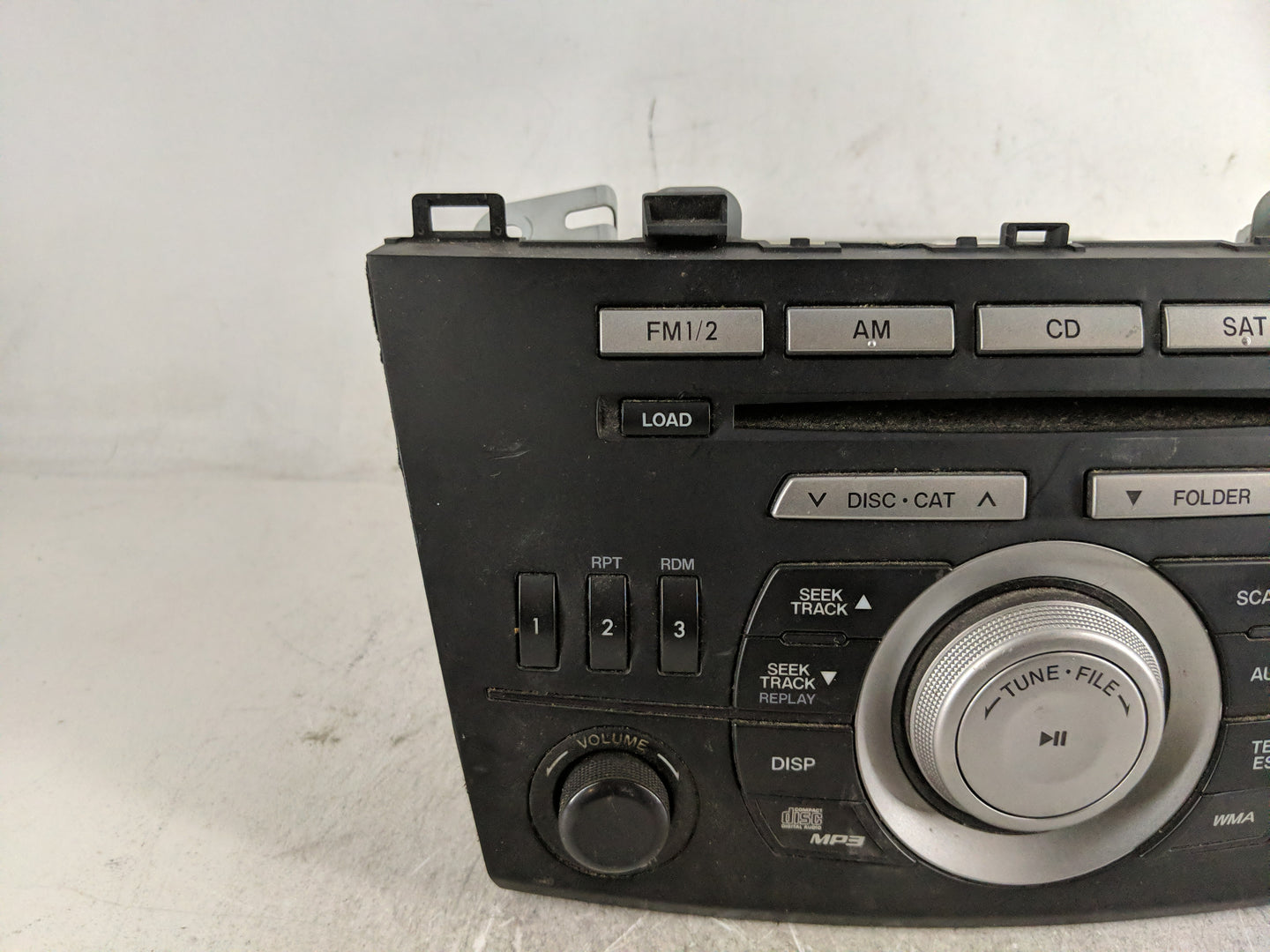 2010 Mazda 3 Radio AM FM Cd Player Receiver Replacement P/N:14799946 BBM2 66 AR0A Fits OEM Used Auto Parts - Oemusedautopart