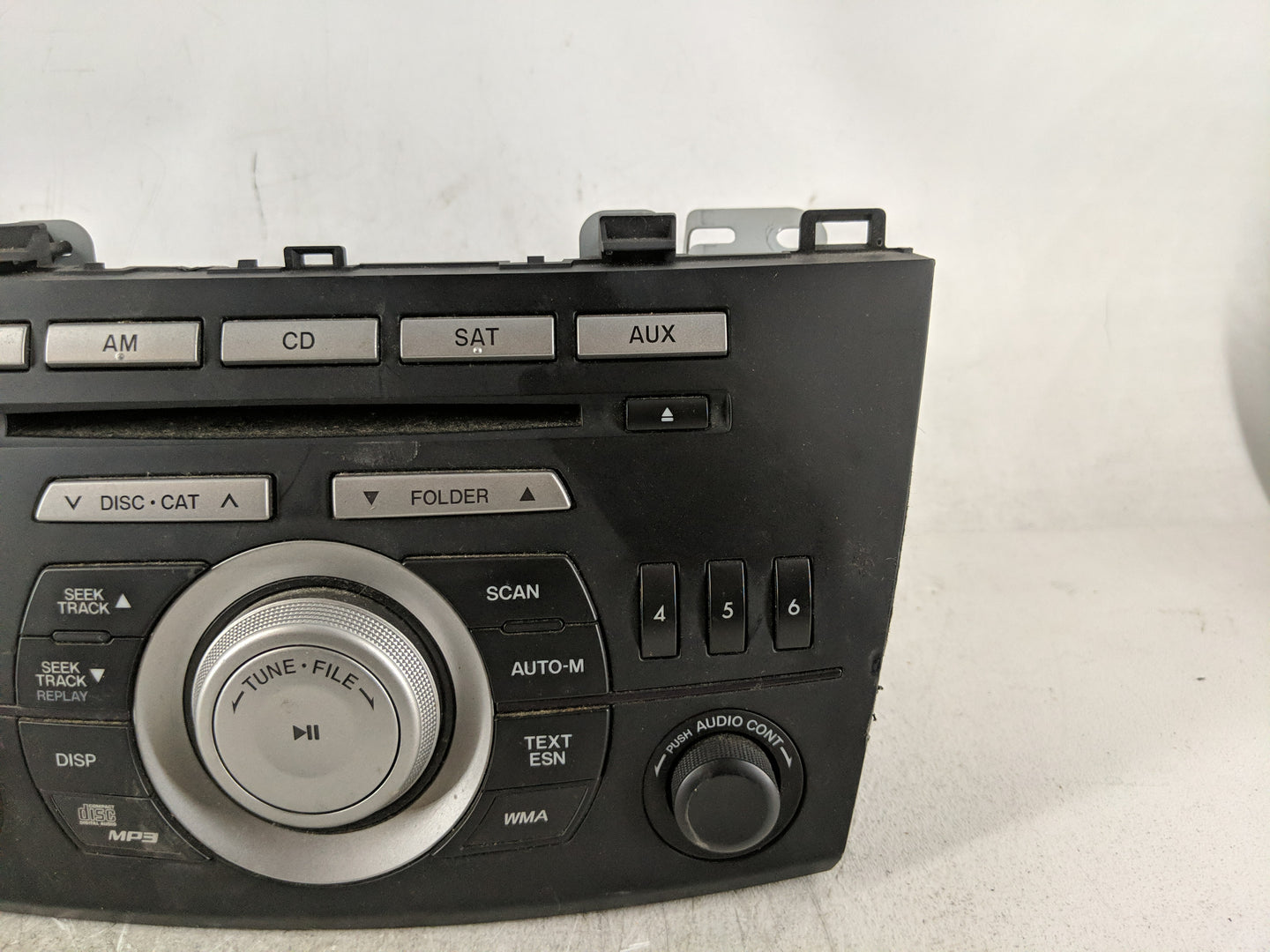 2010 Mazda 3 Radio AM FM Cd Player Receiver Replacement P/N:14799946 BBM2 66 AR0A Fits OEM Used Auto Parts - Oemusedautopart
