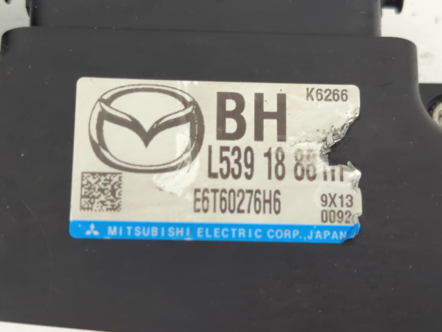 2010 Mazda 3 PCM Engine Control Computer ECU ECM PCU OEM P/N:L541 18 881H L541 18 881E, L541 18 881K Fits OEM Used Auto Part