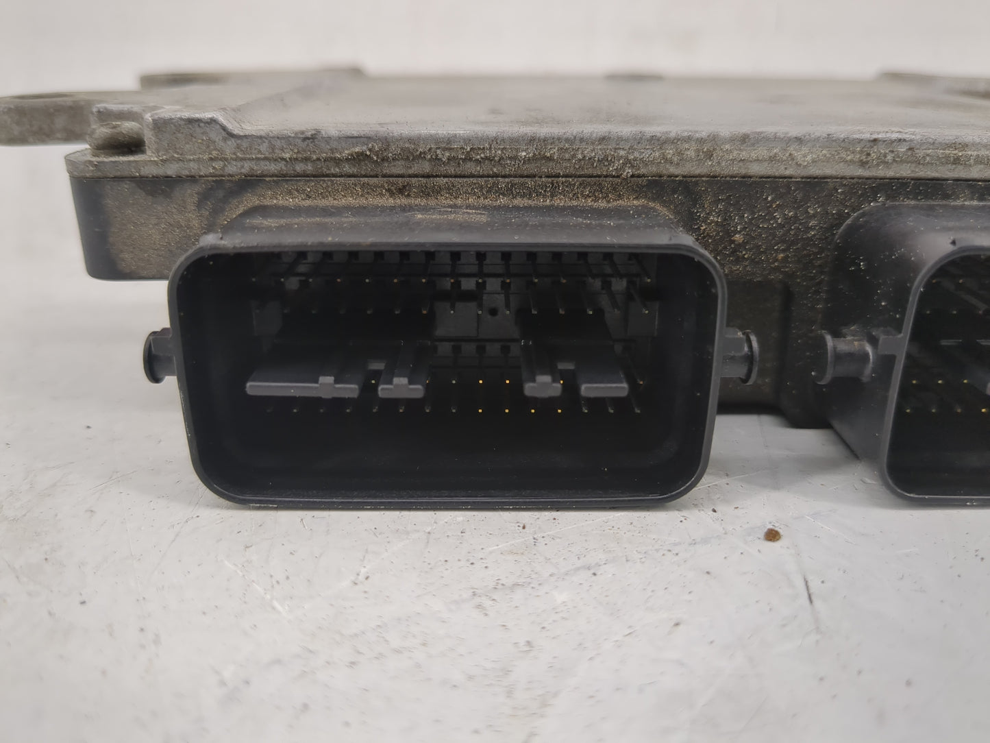 2010 Mazda 3 PCM Engine Control Computer ECU ECM PCU OEM P/N:LF8M 18 881E LF3T 18 881H, LF3T 18 881F, LF3T 18 881G Fits OEM 