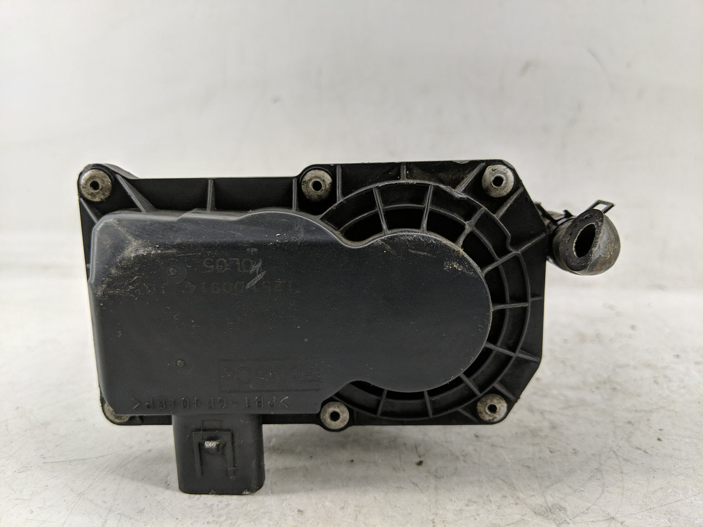 2006-2013 Mazda 3 Throttle Body Fits Fits 2006 2007 2008 2009 2010 2011 2012 2013 OEM Used Auto Parts - Oemusedautoparts1.co
