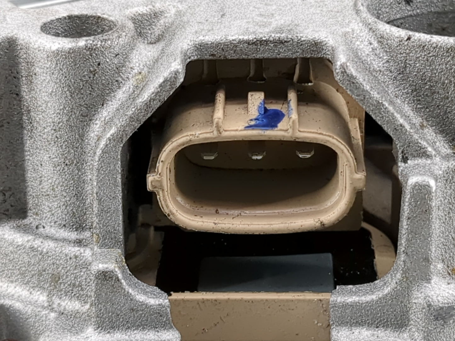 2010-2013 Mazda 3 Alternator Replacement Generator Charging Assembly Engine OEM Fits Fits 2010 2011 2012 2013 OEM Used Auto 