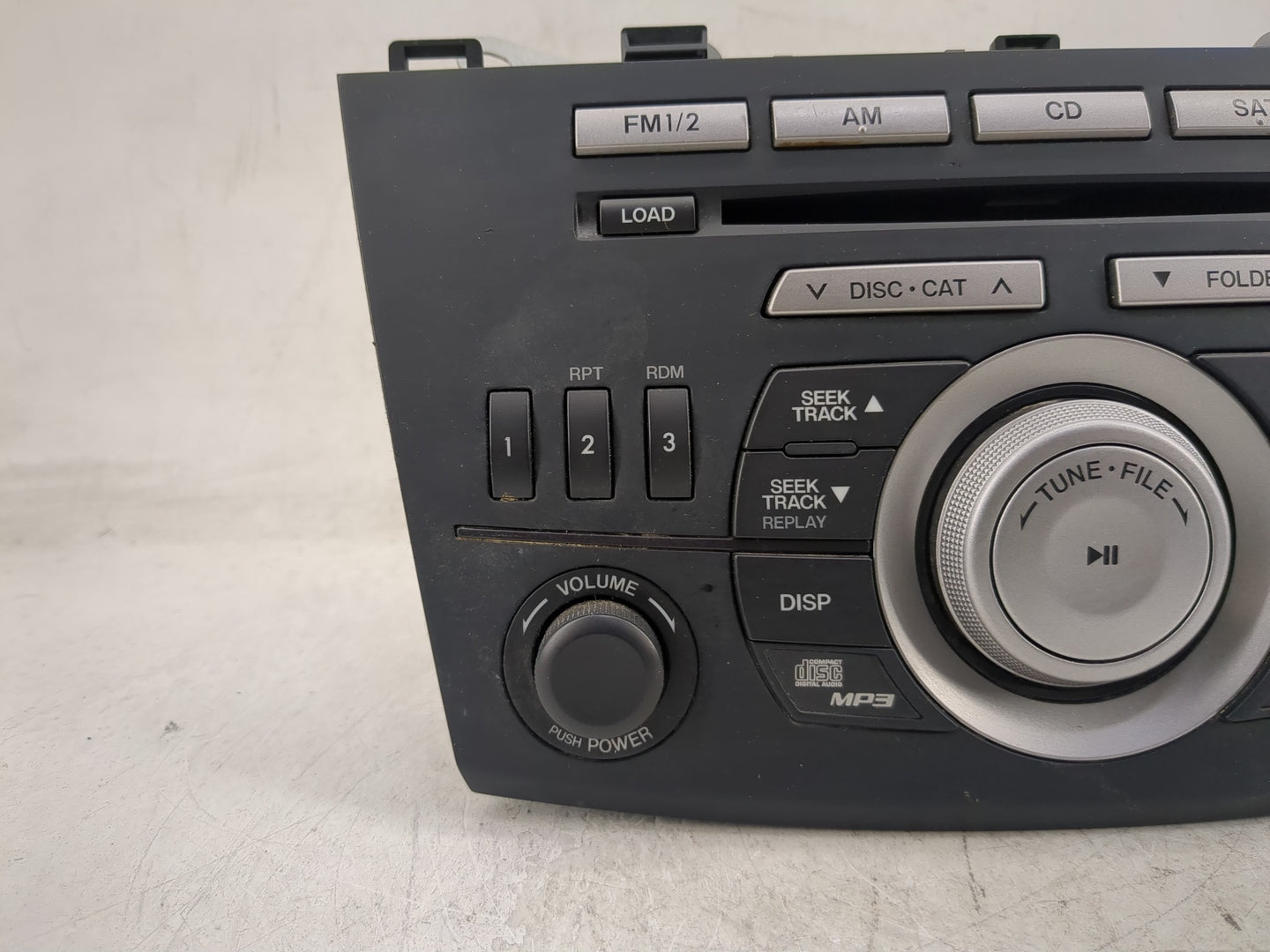 2010 Mazda 3 Radio AM FM Cd Player Receiver Replacement P/N:BBM2 66 AR0A 14799946 Fits OEM Used Auto Parts - Oemusedautopart