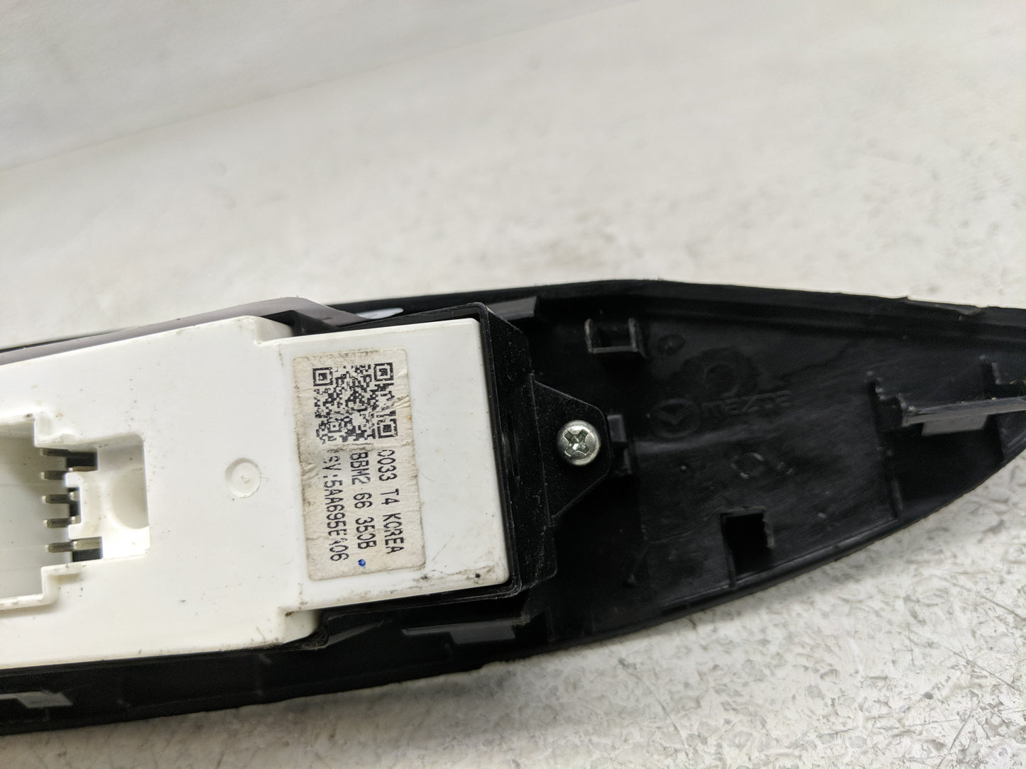 2010-2013 Mazda 3 Master Power Window Switch Replacement Driver Side Left P/N:BBM2 66 350B Fits OEM Used Auto Parts - Oemuse