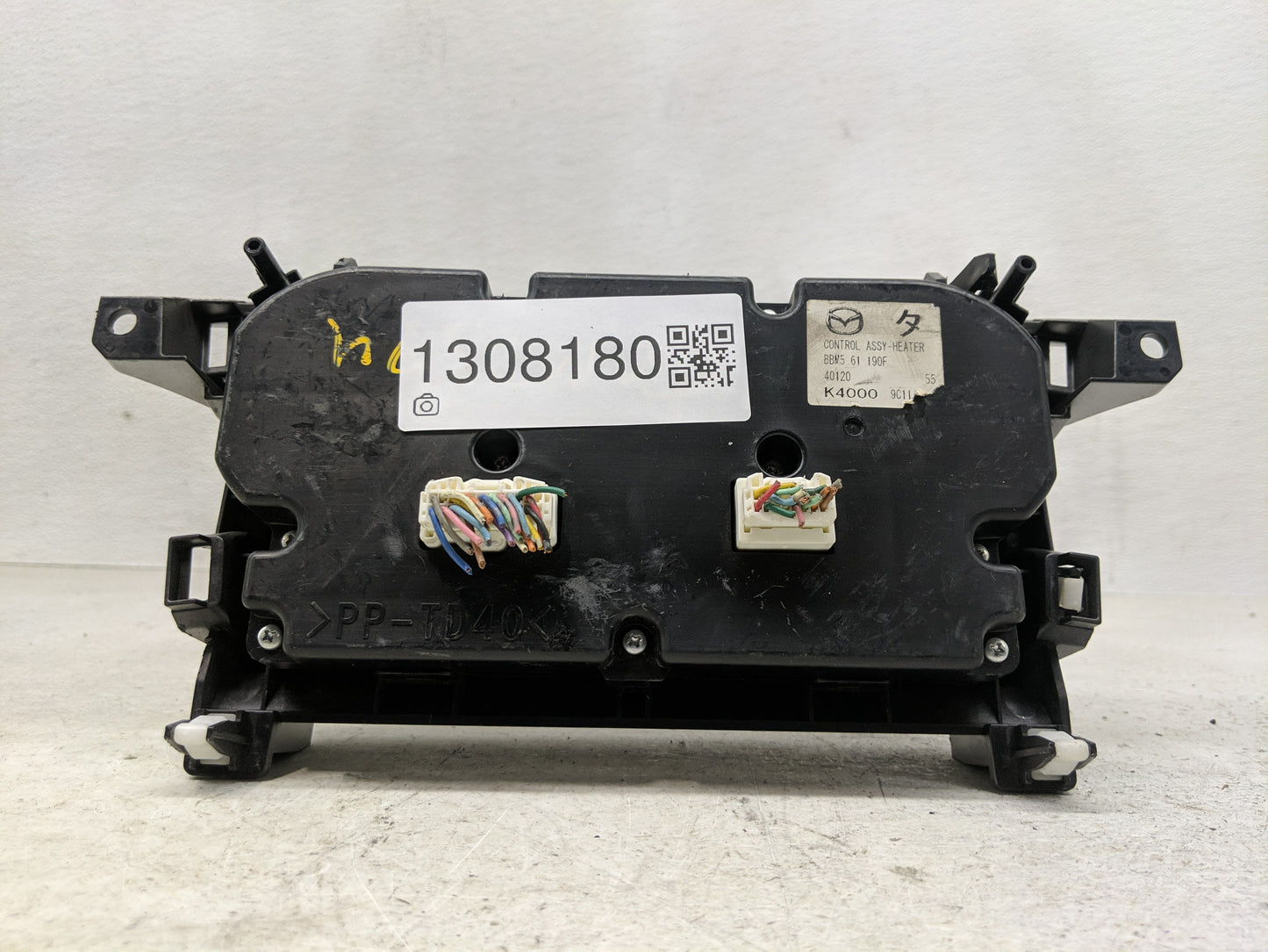 2010-2011 Mazda 3 Climate Control Module Temperature AC/Heater Replacement P/N:BBM5 61 190F Fits Fits 2010 2011 OEM Used Aut
