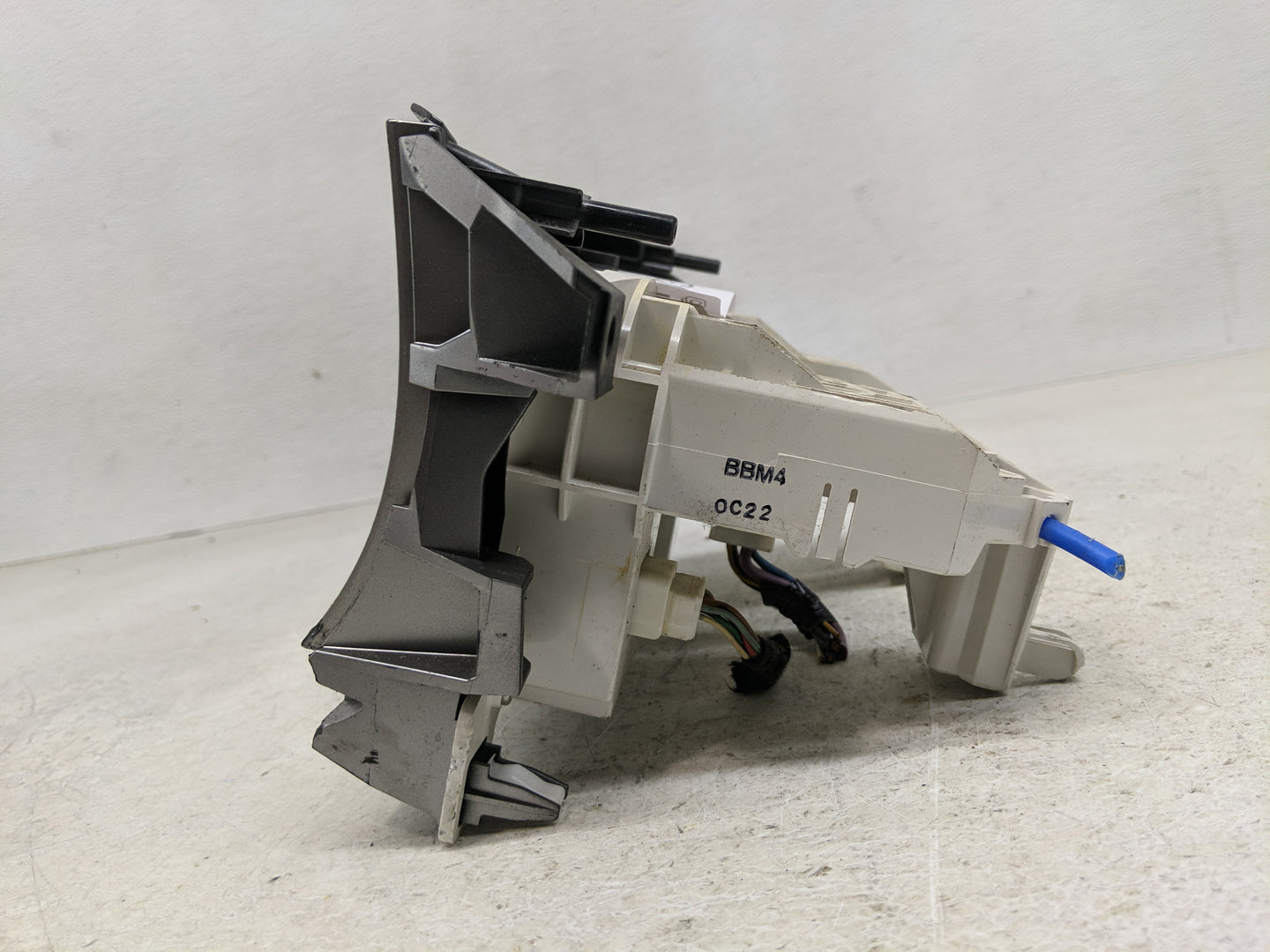 2010-2011 Mazda 3 Climate Control Module Temperature AC/Heater Replacement Fits Fits 2010 2011 OEM Used Auto Parts - Oemused