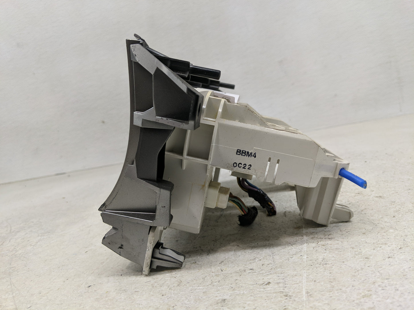 2010-2011 Mazda 3 Climate Control Module Temperature AC/Heater Replacement Fits Fits 2010 2011 OEM Used Auto Parts - Oemused