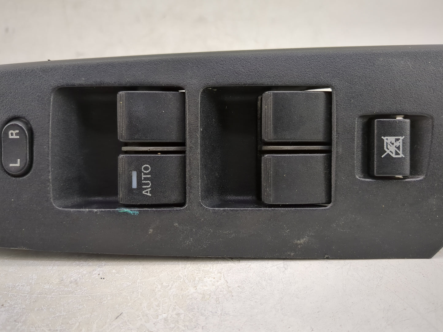 2010-2013 Mazda 3 Master Power Window Switch Replacement Driver Side Left Fits Fits 2010 2011 2012 2013 OEM Used Auto Parts 