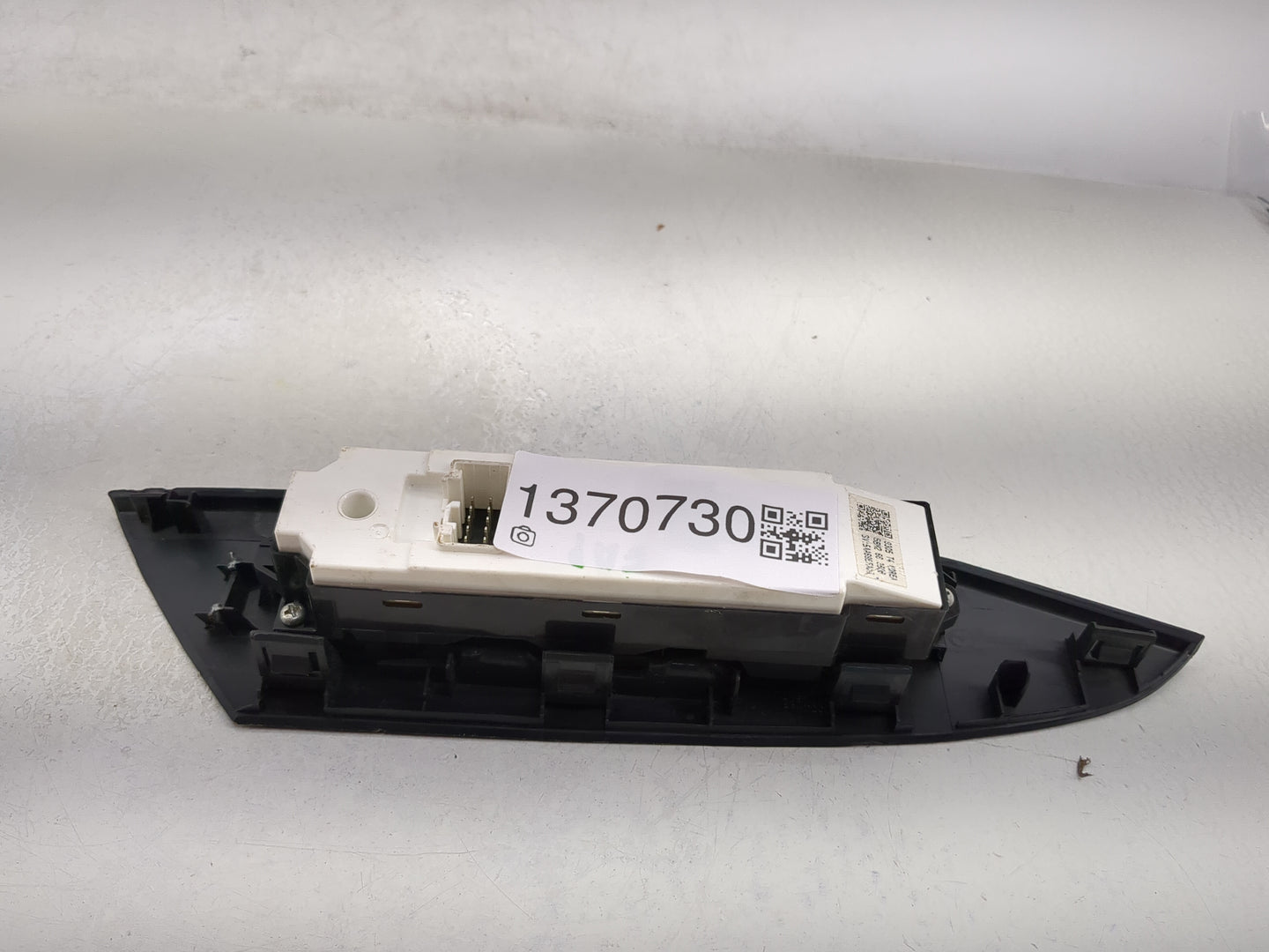 2010-2013 Mazda 3 Master Power Window Switch Replacement Driver Side Left Fits Fits 2010 2011 2012 2013 OEM Used Auto Parts 
