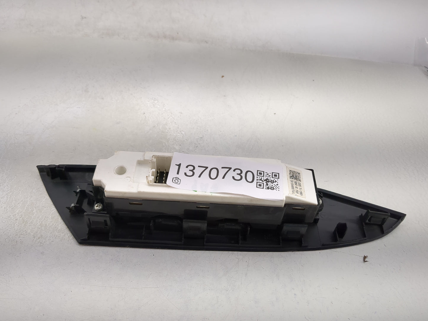 2010-2013 Mazda 3 Master Power Window Switch Replacement Driver Side Left Fits Fits 2010 2011 2012 2013 OEM Used Auto Parts 