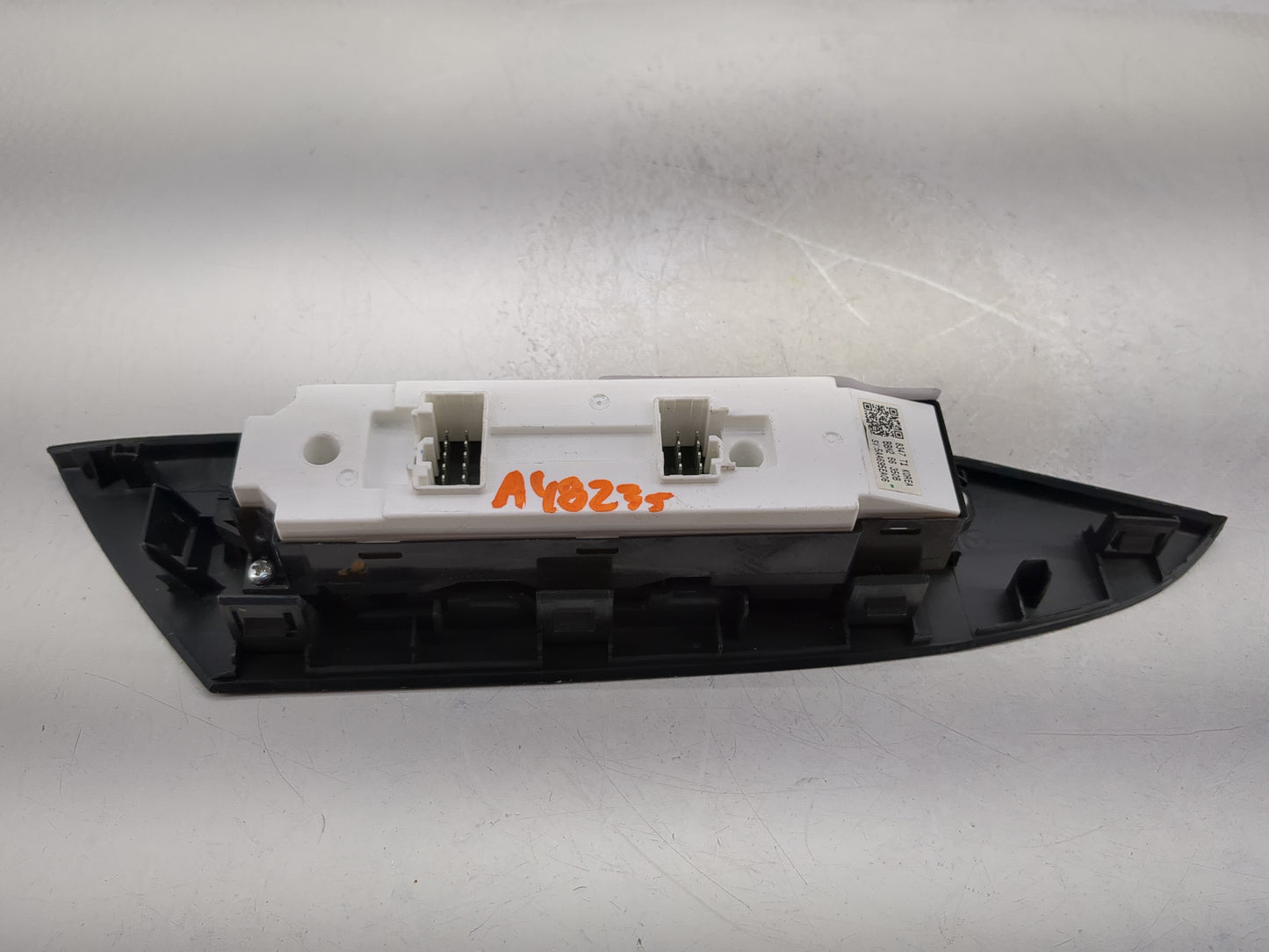 2010-2013 Mazda 3 Master Power Window Switch Replacement Driver Side Left P/N:BBM2 66 350B Fits OEM Used Auto Parts - Oemuse