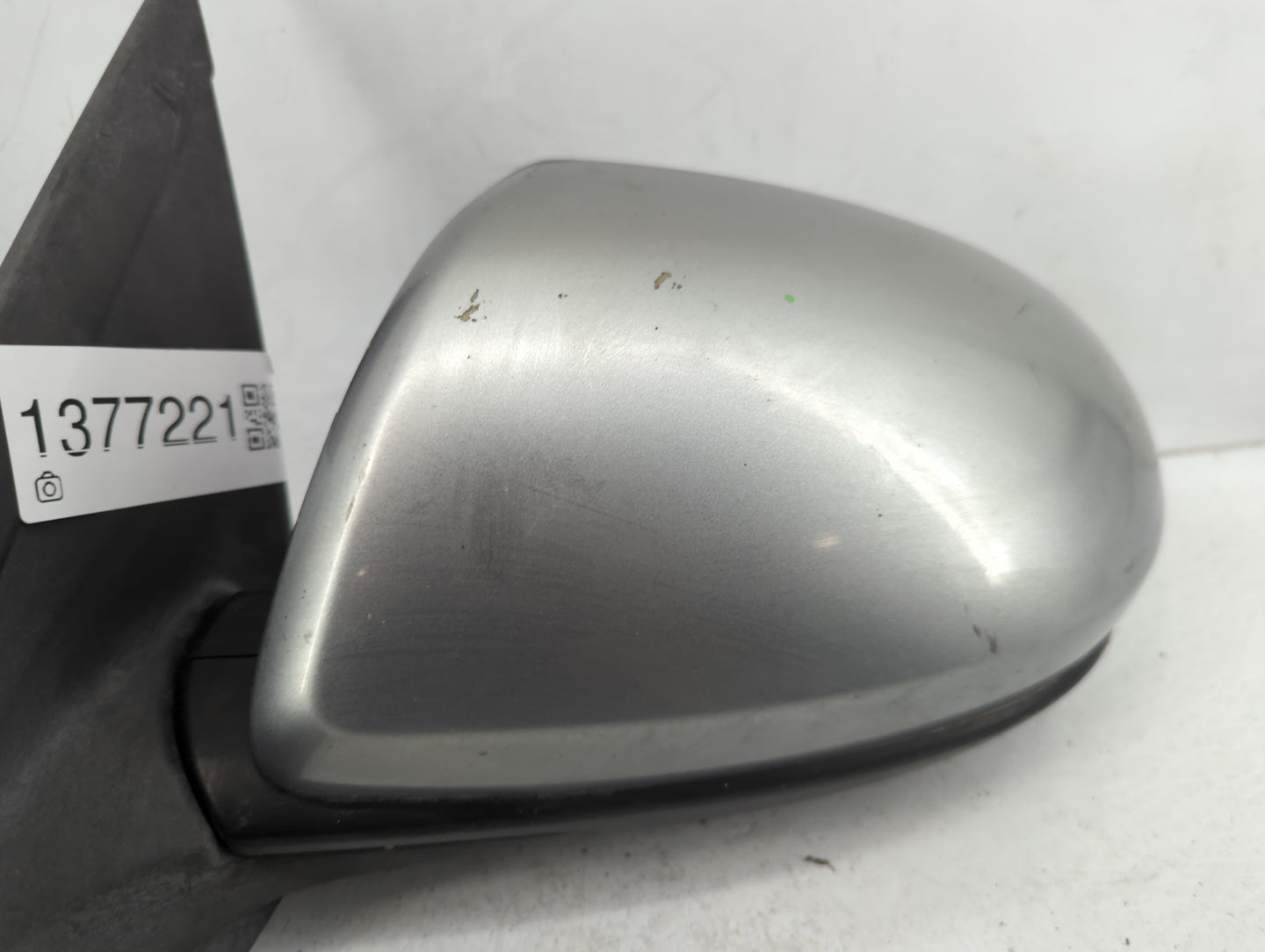 2010-2013 Mazda 3 Driver Side View Mirror - Left Door Mirror OEM Used - Oemusedautoparts1.com