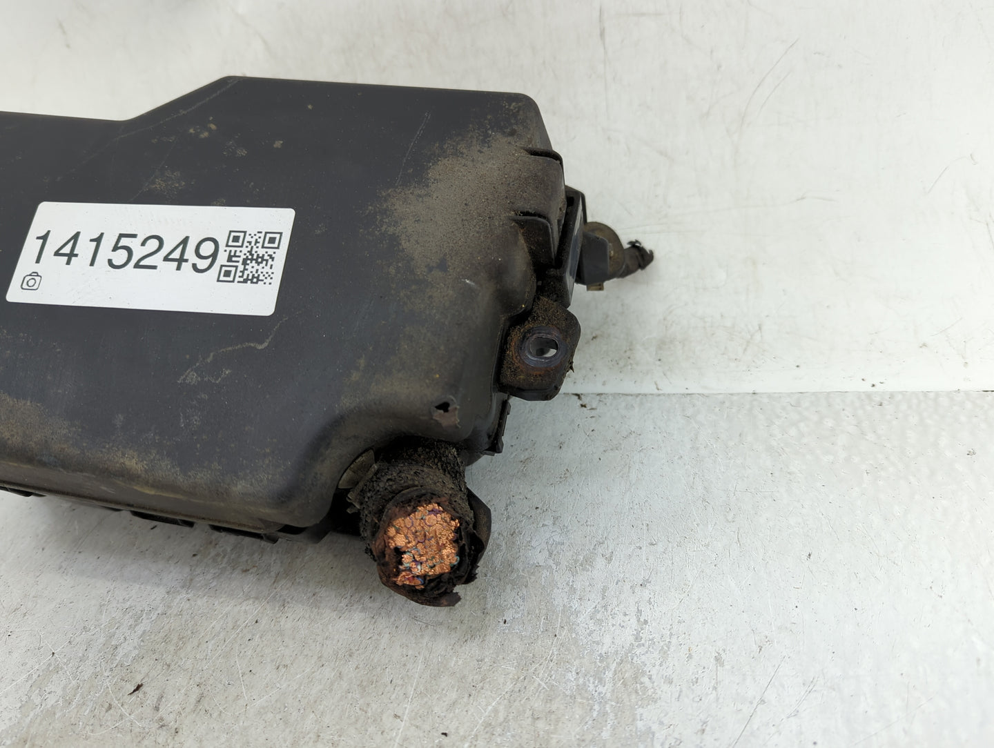 2010 Mazda 3 Fusebox Fuse Box Panel Relay Module Fits OEM Used Auto Parts - Oemusedautoparts1.com