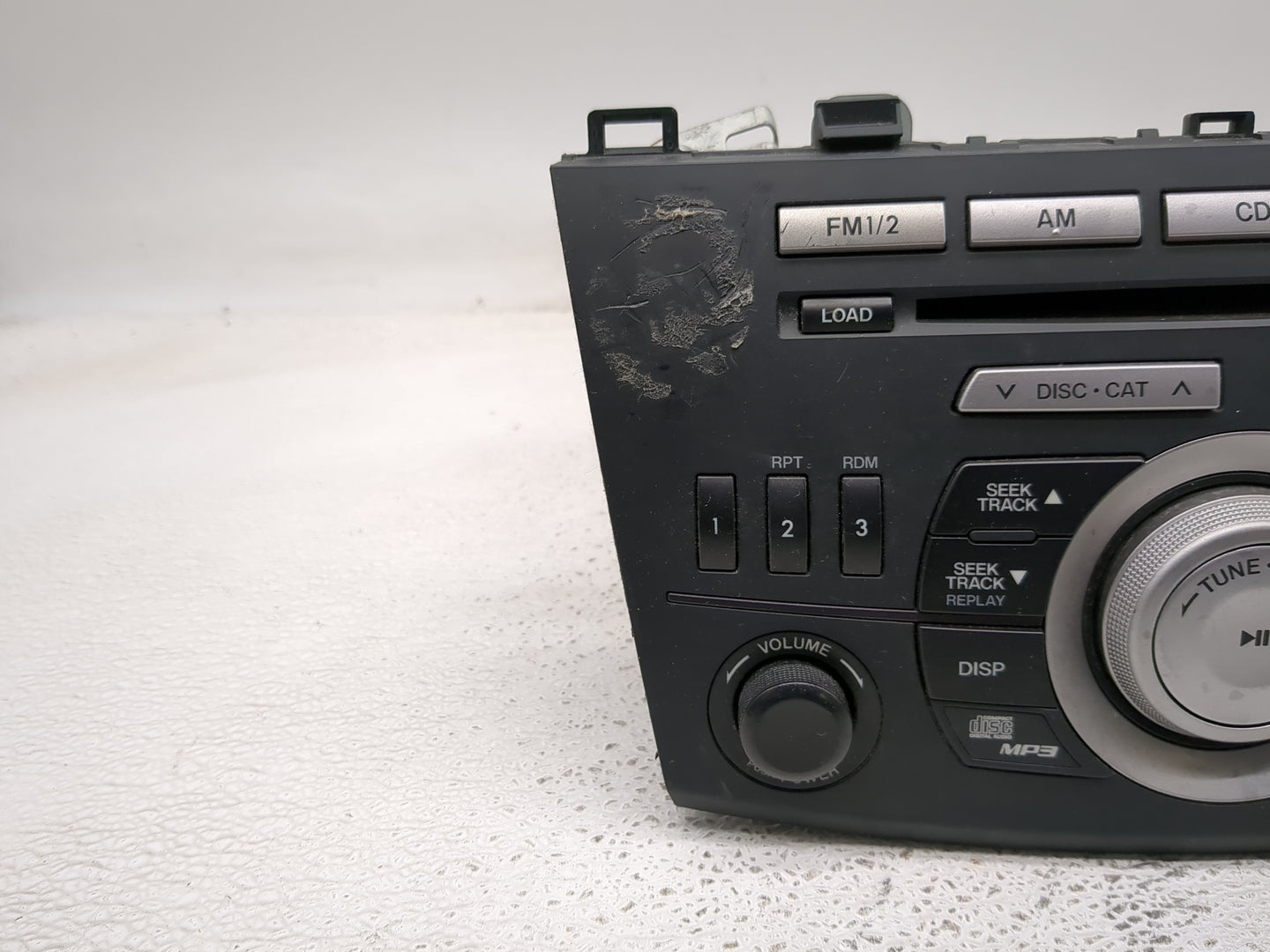 2010 Mazda 3 Radio AM FM Cd Player Receiver Replacement P/N:BBM2 66 AR0A Fits OEM Used Auto Parts - Oemusedautoparts1.com