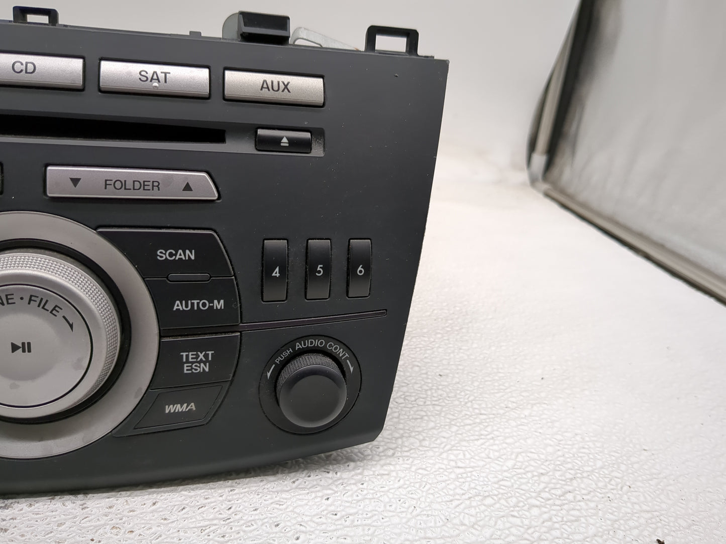 2010 Mazda 3 Radio AM FM Cd Player Receiver Replacement P/N:BBM2 66 AR0A Fits OEM Used Auto Parts - Oemusedautoparts1.com
