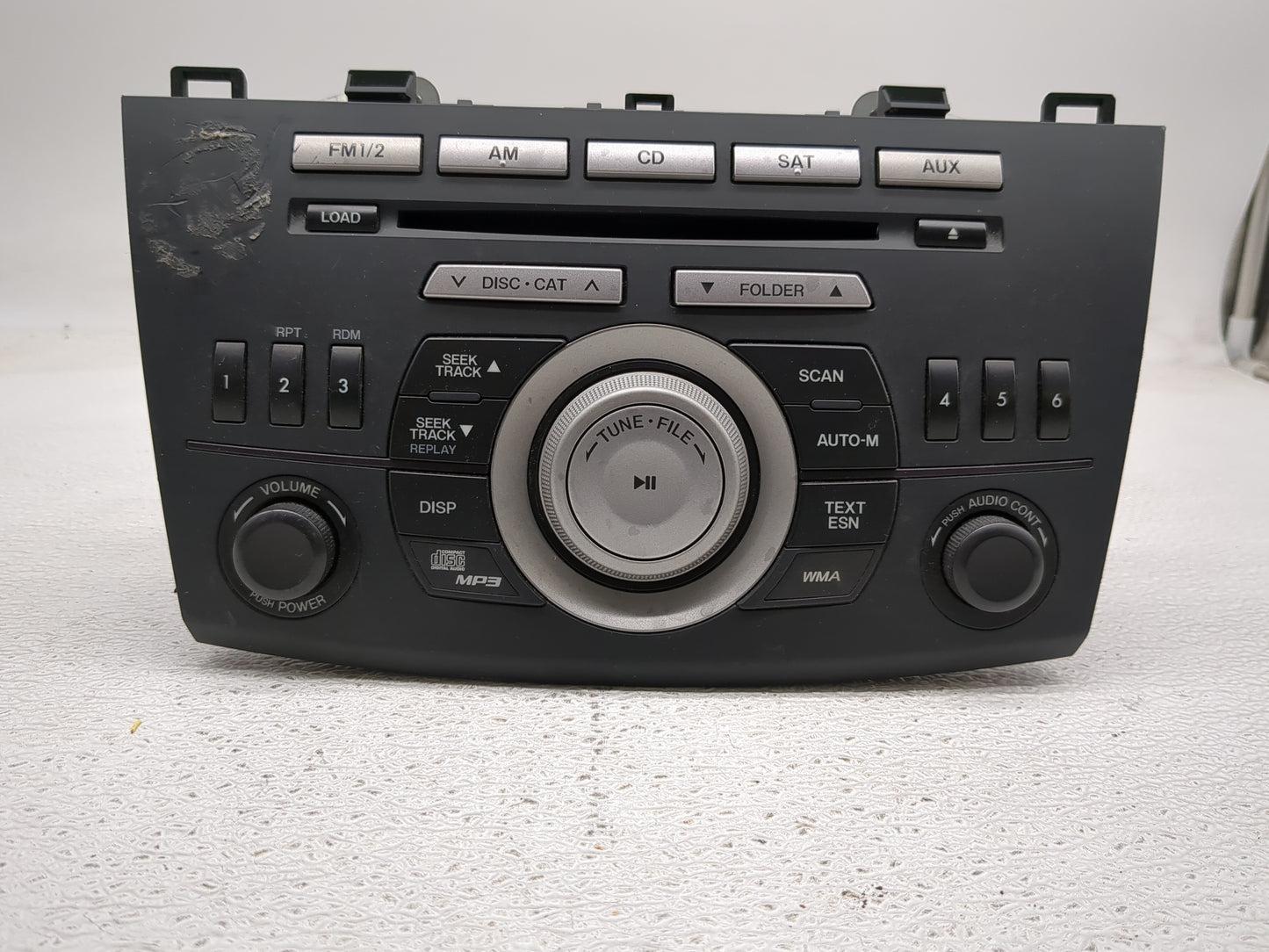 2010 Mazda 3 Radio AM FM Cd Player Receiver Replacement P/N:BBM2 66 AR0A Fits OEM Used Auto Parts - Oemusedautoparts1.com