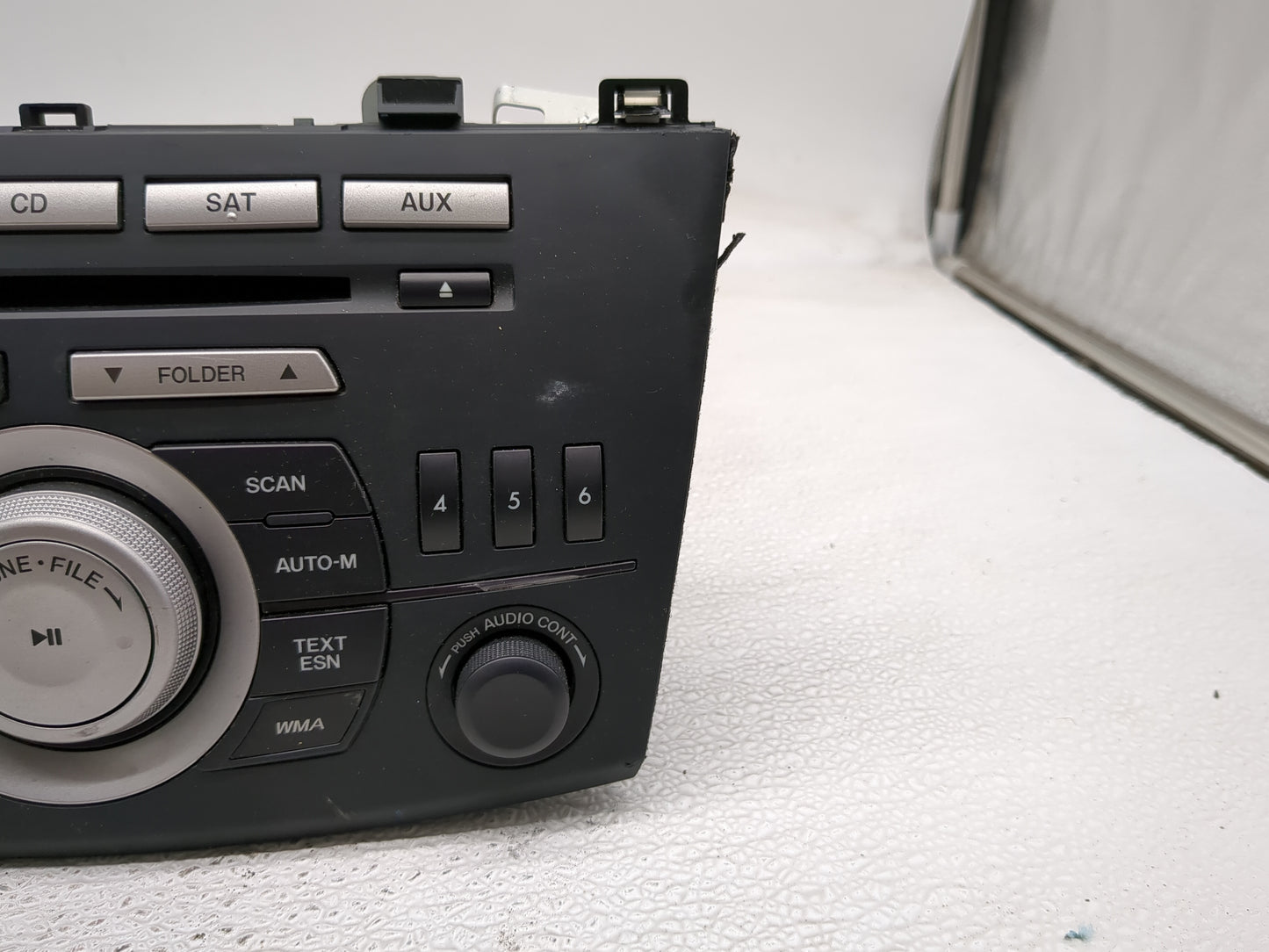 2010 Mazda 3 Radio AM FM Cd Player Receiver Replacement P/N:BBM2 66 AR0A Fits OEM Used Auto Parts - Oemusedautoparts1.com