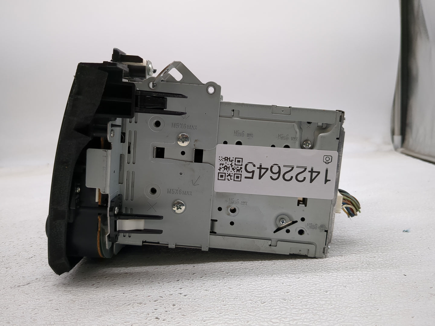 2010 Mazda 3 Radio AM FM Cd Player Receiver Replacement P/N:BBM2 66 AR0A Fits OEM Used Auto Parts - Oemusedautoparts1.com