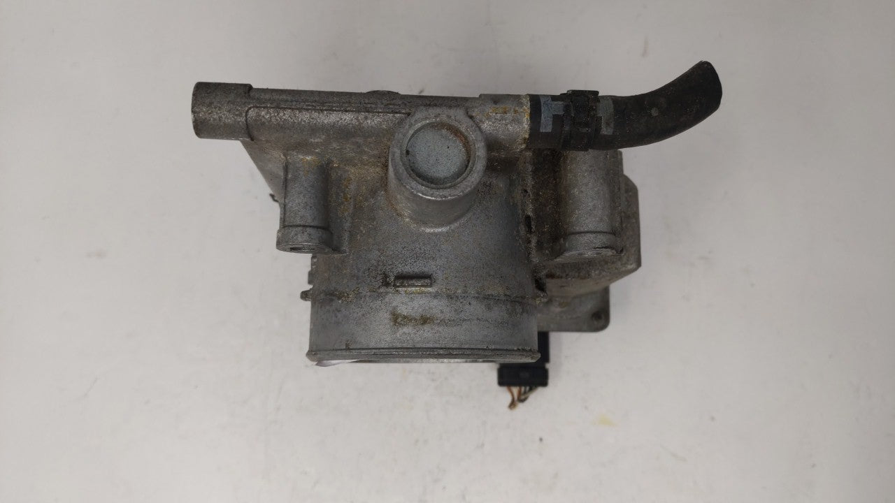 2006-2013 Mazda 3 Throttle Body P/N:L3R4 13 640 L3G2 13 640 A, P53N 13 640 Fits Fits 2006 2007 2008 2009 2010 2011 2012 2013