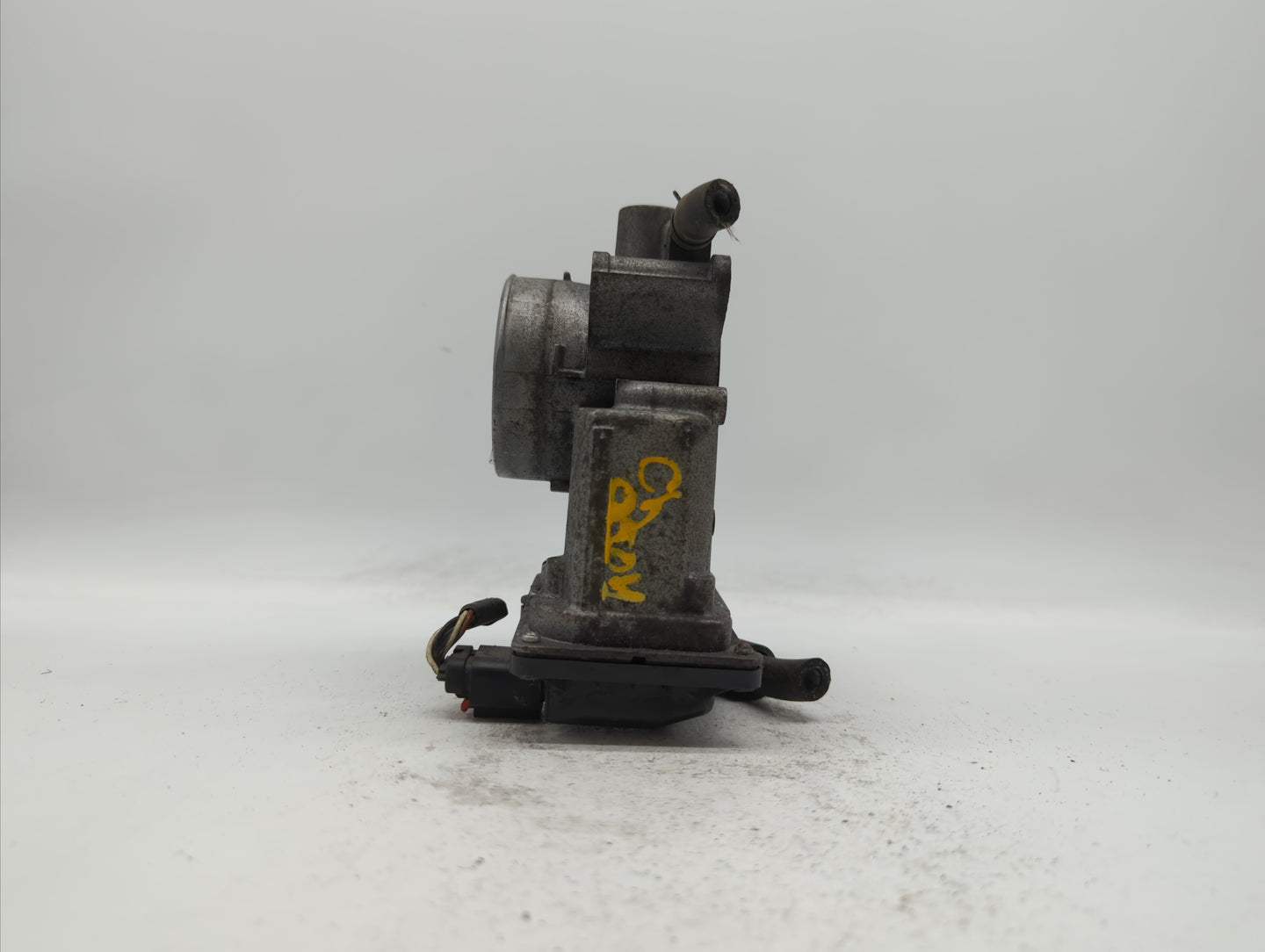 2006-2013 Mazda 3 Throttle Body P/N:L3R4 13 640 L3G2 13 640 A, P53N 13 640 Fits Fits 2006 2007 2008 2009 2010 2011 2012 2013