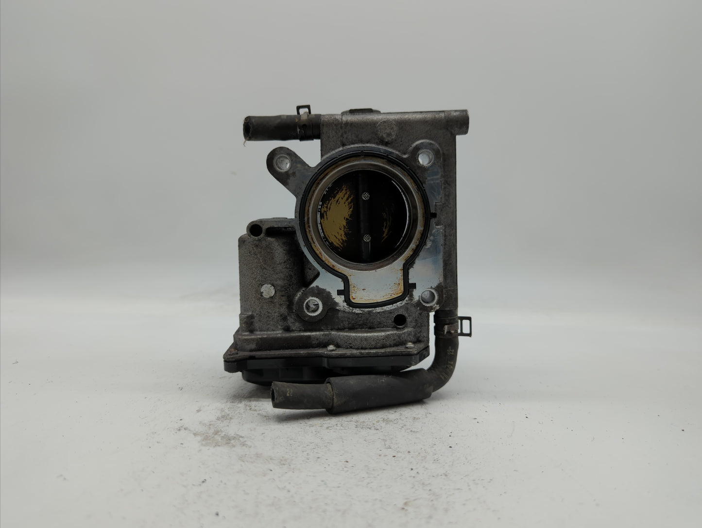 2006-2013 Mazda 3 Throttle Body P/N:L3R4 13 640 L3G2 13 640 A, P53N 13 640 Fits Fits 2006 2007 2008 2009 2010 2011 2012 2013
