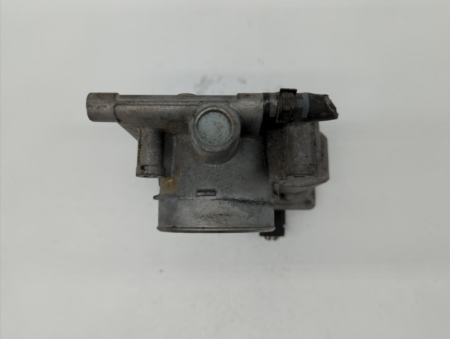 2006-2013 Mazda 3 Throttle Body P/N:L3R4 13 640 L3G2 13 640 A, P53N 13 640 Fits Fits 2006 2007 2008 2009 2010 2011 2012 2013
