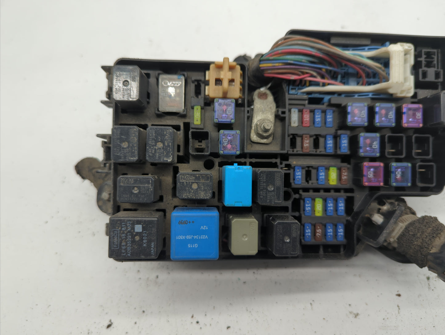 2010 Mazda 3 Fusebox Fuse Box Panel Relay Module P/N:BBM5-66761 BBM6-66791 Fits OEM Used Auto Parts - Oemusedautoparts1.com