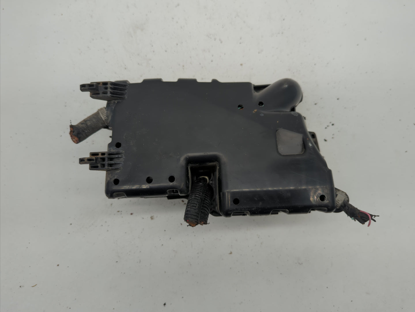 2010 Mazda 3 Fusebox Fuse Box Panel Relay Module P/N:BBM5-66761 BBM6-66791 Fits OEM Used Auto Parts - Oemusedautoparts1.com