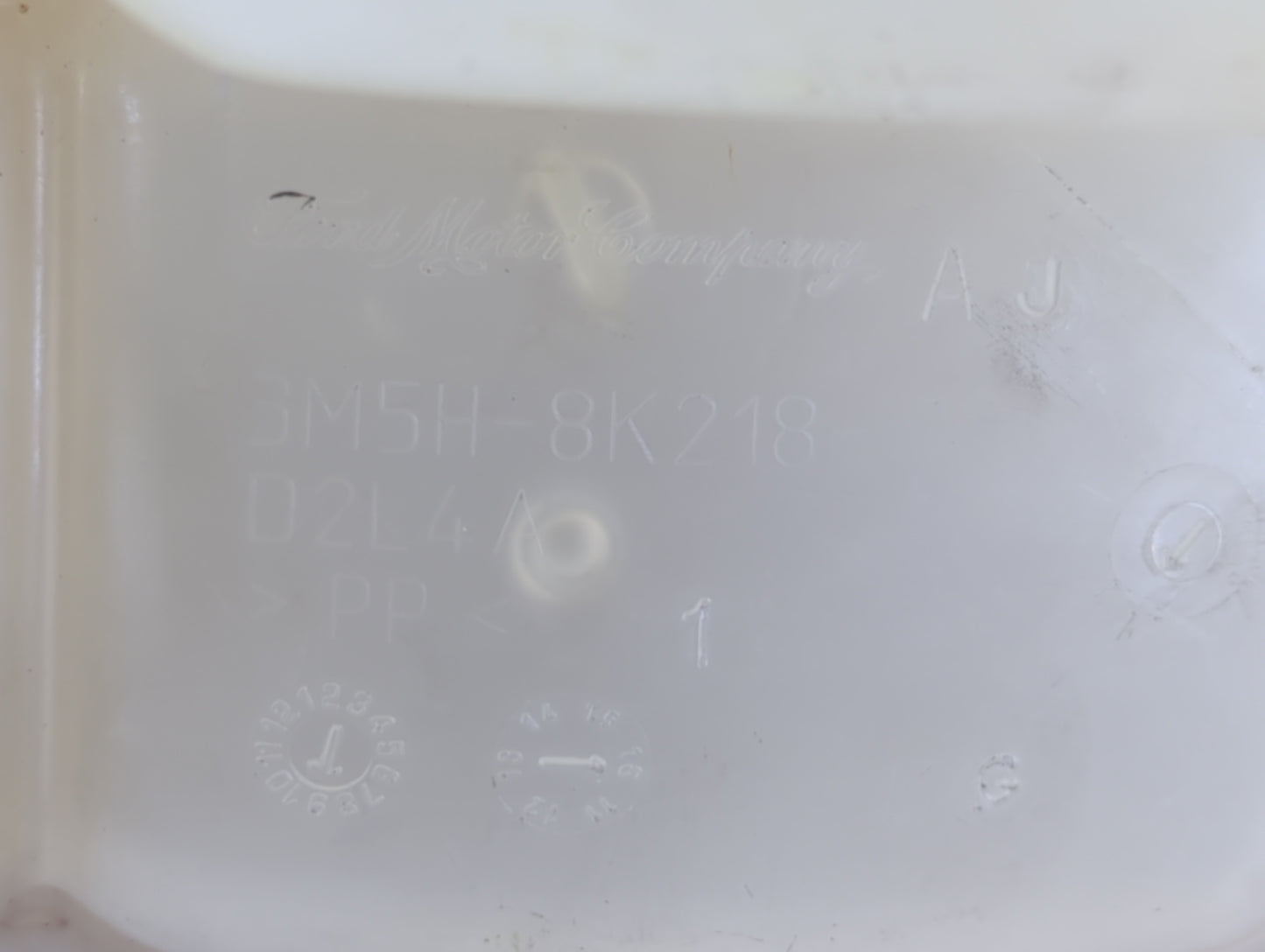 2010-2013 Mazda 3 Radiator Coolant Overflow Expansion Tank Bottle 334679 - Oemusedautoparts1.com