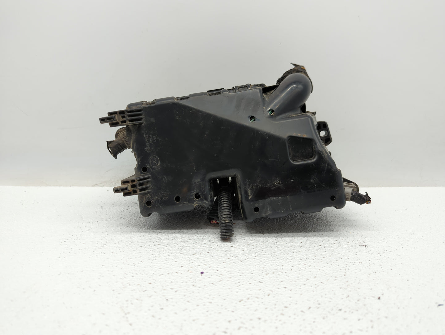2010 Mazda 3 Fusebox Fuse Box Panel Relay Module P/N:BBM5-66761 BBM6-66791 Fits OEM Used Auto Parts - Oemusedautoparts1.com