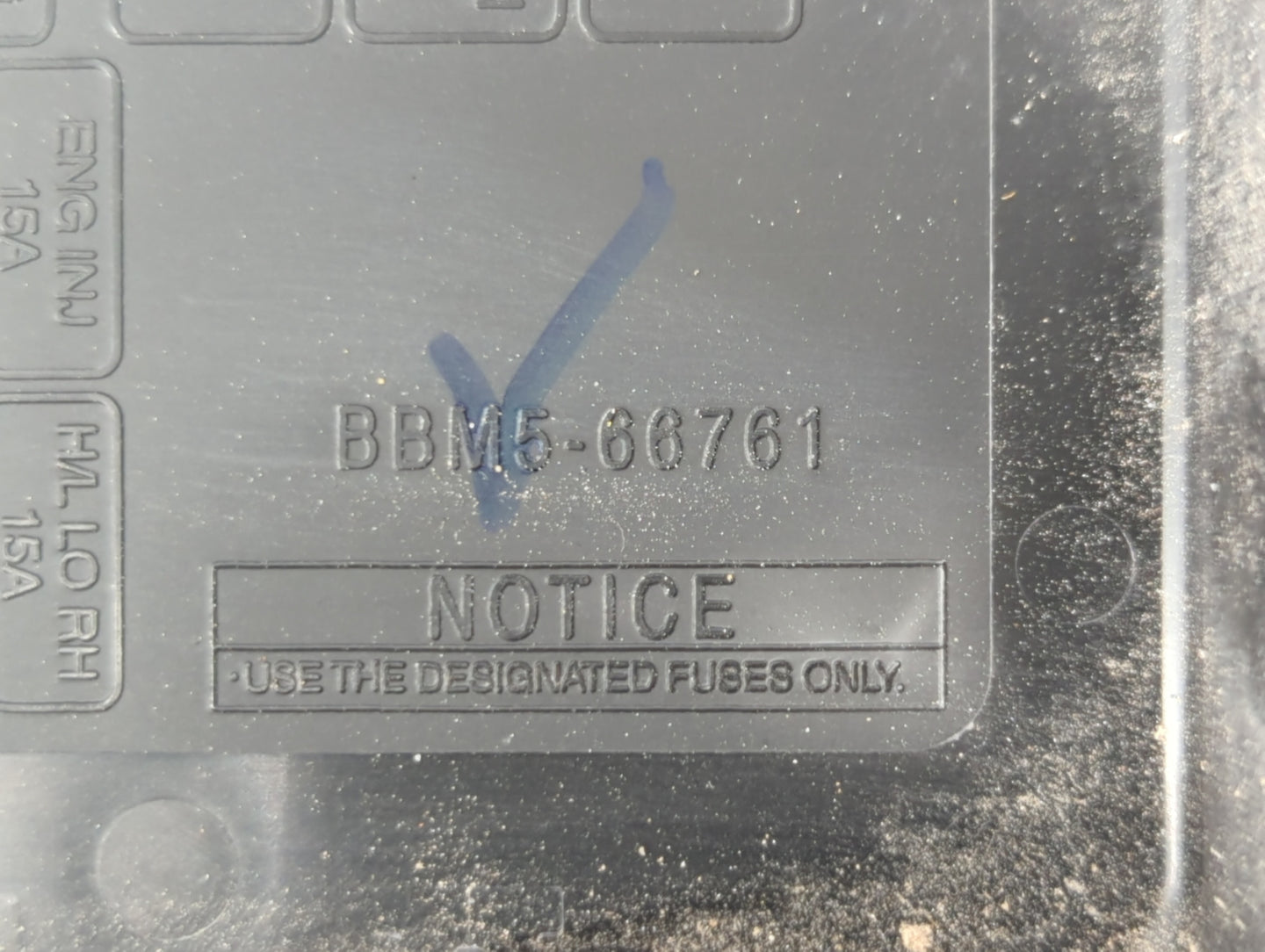 2010 Mazda 3 Fusebox Fuse Box Panel Relay Module Fits OEM Used Auto Parts - Oemusedautoparts1.com