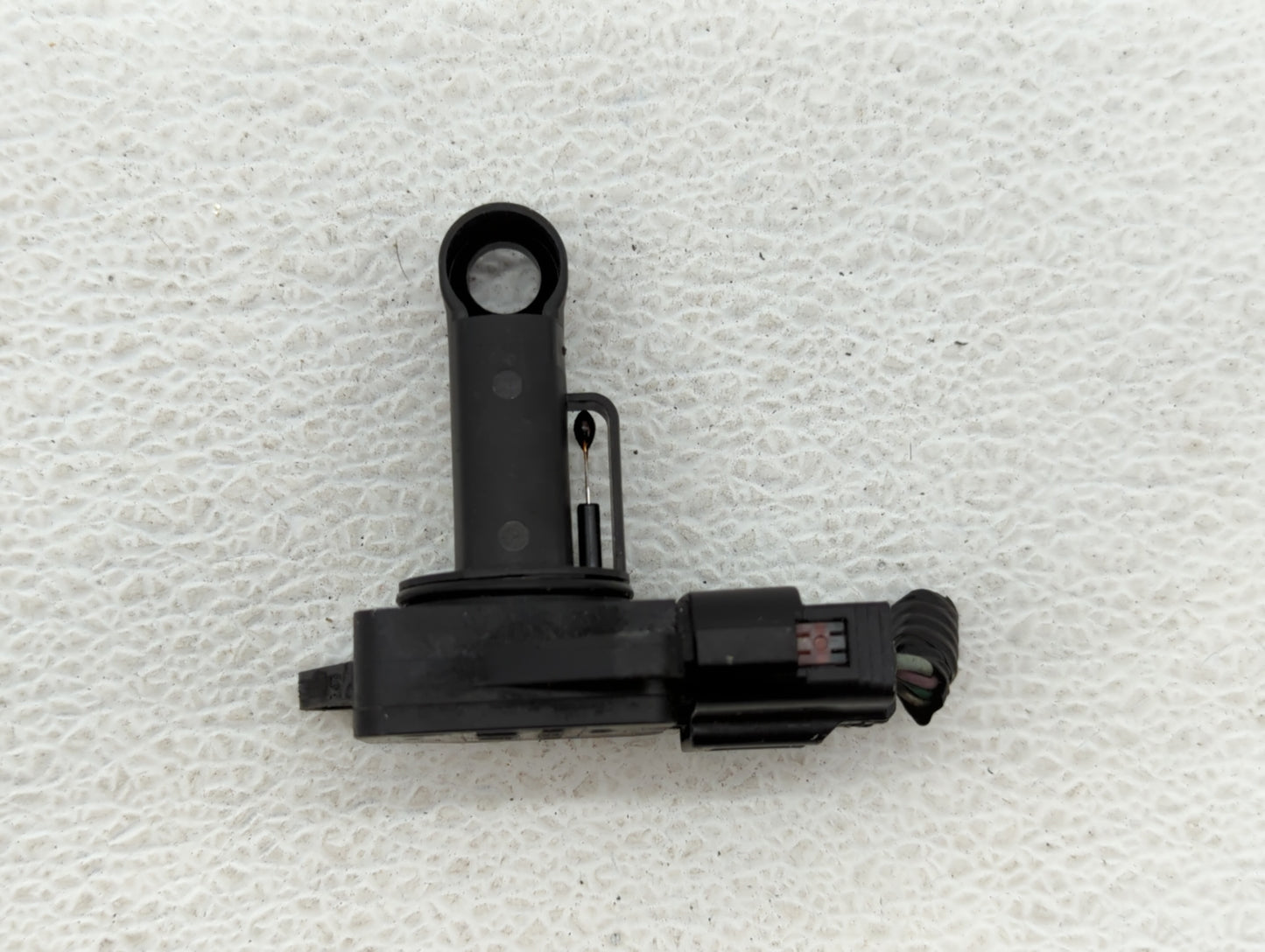 2004-2013 Mazda 3 Mass Air Flow Meter Maf - Oemusedautoparts1.com